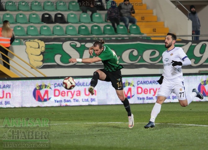 TFF 1.Lig, Akhisarspor, E.G. Menemenspor ilk devre fotoğrafları 68