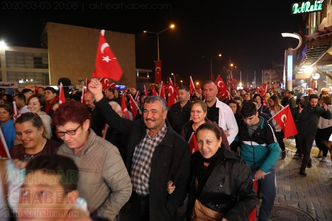 3 Mart 2020 tarihli Akhisar şehitler için yapılan yürüyüş tüm fotoğrafla 29