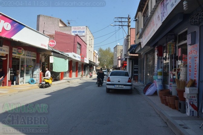 Koronavirüs tedbirleri kapsamında 14 Nisan Akhisar Sokak ve caddeleri bö 34