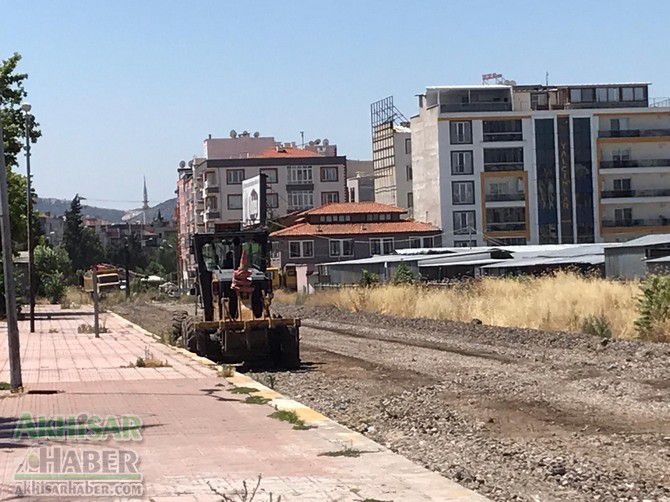 Haberimiz ses getirdi... Eski demiryolu temizlendi! 15