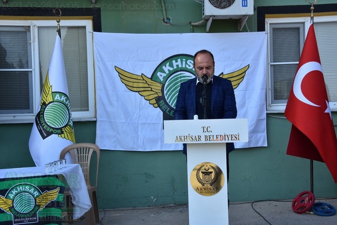 Akhisarspor yeni başkanı Evren Özbey oldu 100