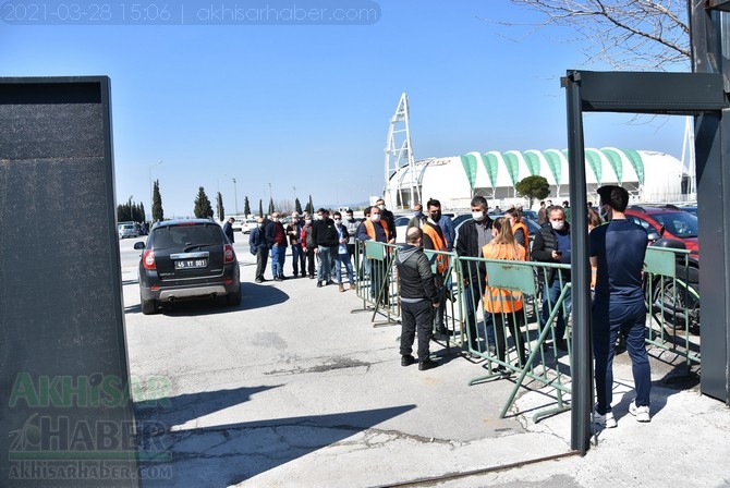 Akhisarspor yeni başkanı Evren Özbey oldu 11