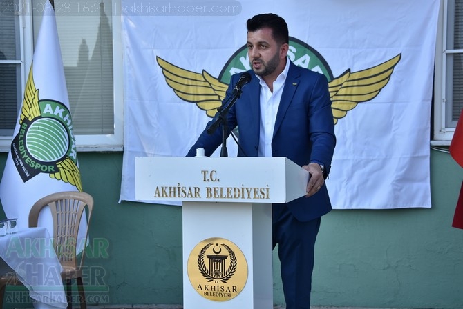 Akhisarspor yeni başkanı Evren Özbey oldu 123