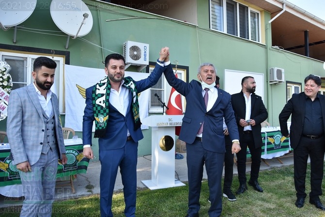 Akhisarspor yeni başkanı Evren Özbey oldu 145