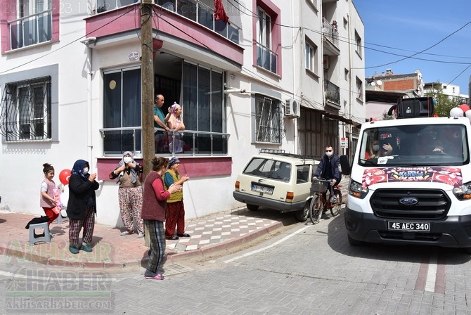 23 Nisan'da sokaklar şenlendi 42