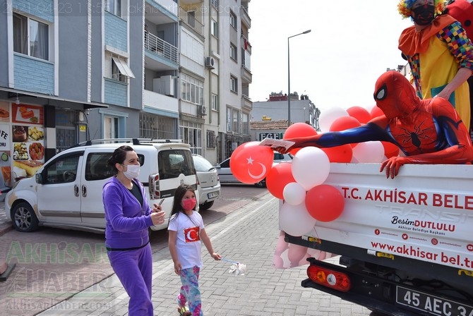 23 Nisan'da sokaklar şenlendi 49