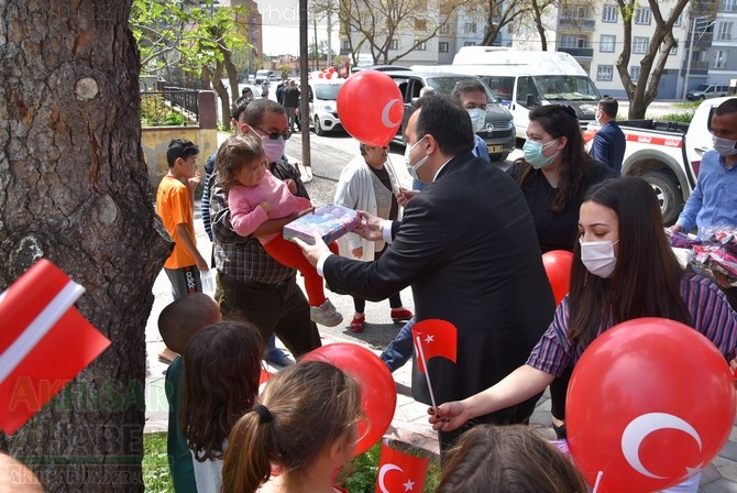 23 Nisan'da sokaklar şenlendi 64