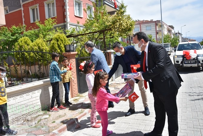 23 Nisan'da sokaklar şenlendi 90