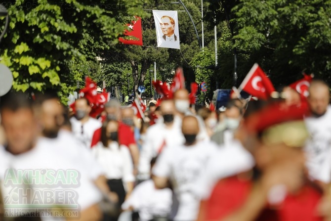 Akhisar Belediyesi'nden 19 Mayıs'ın 102.yılına özel kutlama 116