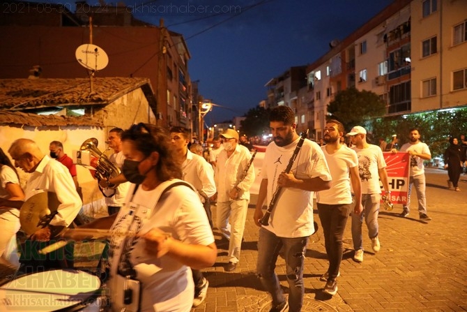 CHP Akhisar İlçe Teşkilatından Zaferin 99.yılında özel fener alayı 37