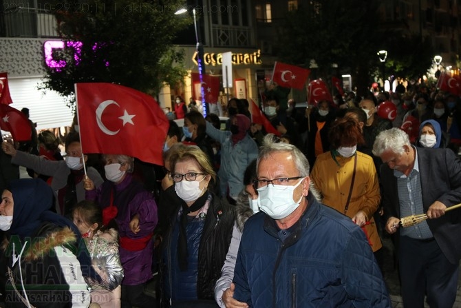 Cumhuriyet Bayramı 98.yılı Fener Alayı renkli görüntülere sahne oldu 71