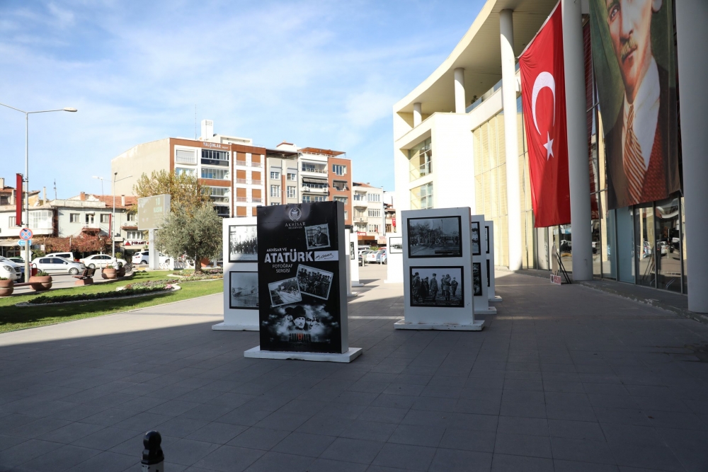 Akhisar Belediyesi 10 Kasım özel fotoğraf sergisi 9