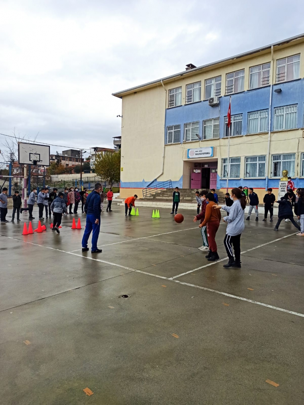 Yavuz Selim Ortaokulu öğrencilerinden anlamlı etkinlik 11