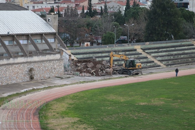 Akhisar Şehir Stadyumu yıkılıyor! İşte Yeni Proje 10