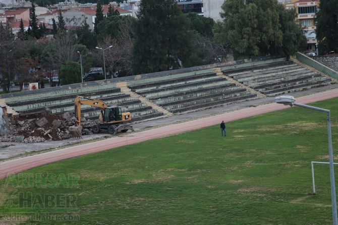 Akhisar Şehir Stadyumu yıkılıyor! İşte Yeni Proje 13