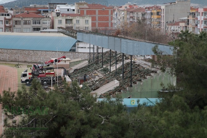 Akhisar Şehir Stadyumu yıkılıyor! İşte Yeni Proje 7