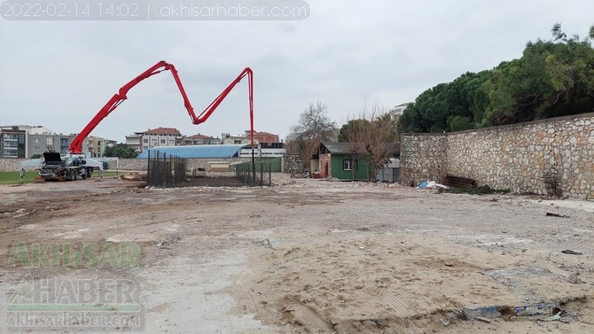 Akhisar eski stadyumda çalışmalar tüm hızıyla devam ediyor 25