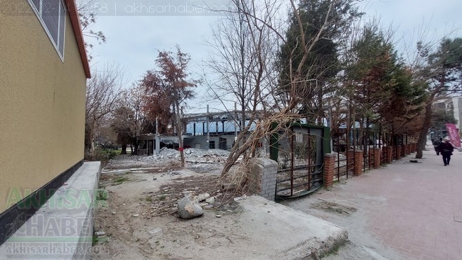 Akhisar eski stadyumda çalışmalar tüm hızıyla devam ediyor 6