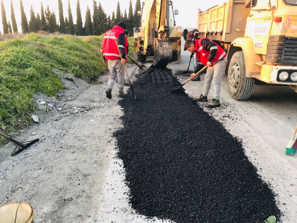 Akhisar Belediyesinden Ulucami, Reşatbey ve Atatürk Mahallesinde asfalt 3