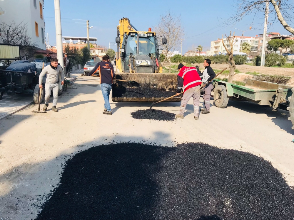 Akhisar Belediyesinden Ulucami, Reşatbey ve Atatürk Mahallesinde asfalt 5