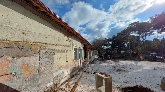 Merkez parkta çalışmalar devam ediyor 34