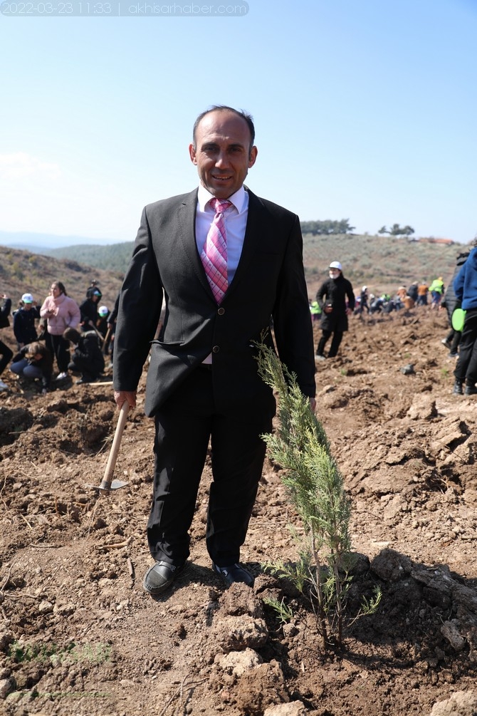 Dingiller Mahallesinde Ağaç Dikme Etkinliği 87