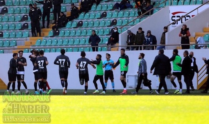 Akhisarspor, Ankara Demirspor maçı özel kareleri 96