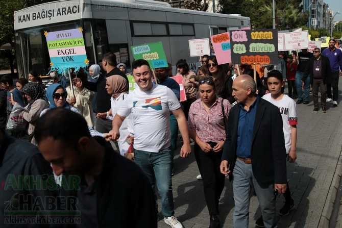 Akhisar'da Engelliler Haftası programı düzenlendi 14