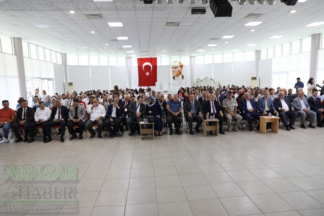 Akhisar'da 3 gün sürecek Bilim Şenliği başladı 14