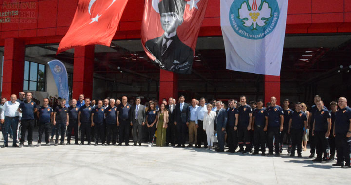 Akhisar İtfaiye Amirliği Açıldı, İlk Vakaya Yeni Binadan Çıkış Yapıldı