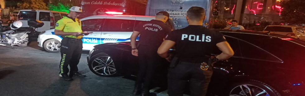 Polis, Esrar ve Sentetik hap ele geçirildi