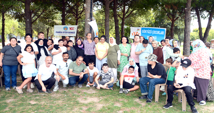 Özel çocuklar piknikte unutamayacakları bir gün yaşadılar