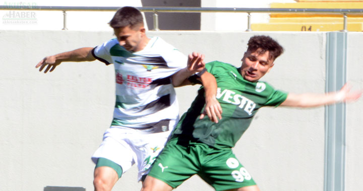 Domaniçspor, Akhisarspor’u 3-0 mağlup etti