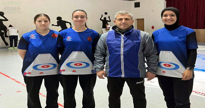 Zeynep Gülin Öngör Floor Curling İl birincisi oldu