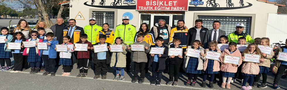 Akhisar’da Öğrencilere Fermuar Sistemi Eğitimi verildi