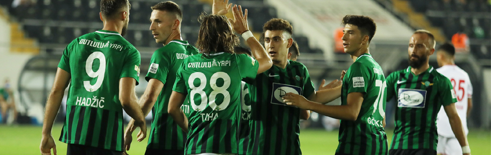 Akhisarspor 3 puanla tanıştı 2-0