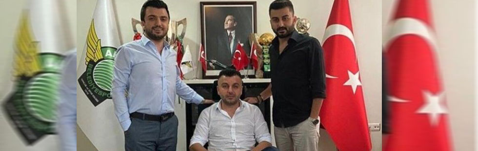 Akhisarspor'da Özbey'den açıklama