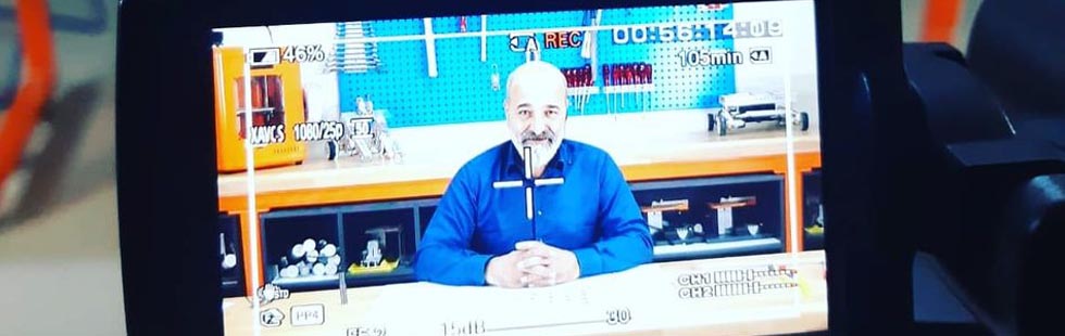 Uğur Kurs kurucusu Hakan Alabalık matematik dersiyle EBA TV’de