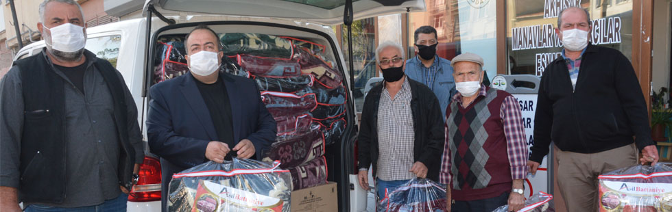 Akhisar Pazarcılar Odası, depremzedelerin yanında