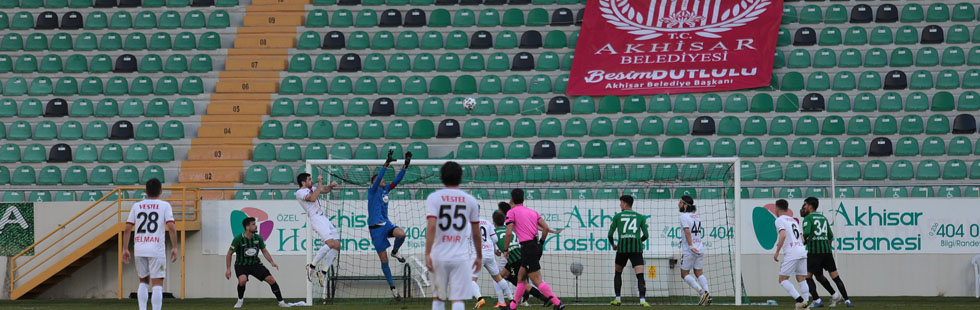 Akhisarspor, 3 puanı 3 golle aldı