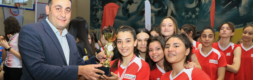 Valilik Kupası voleybol turnuvası sona erdi