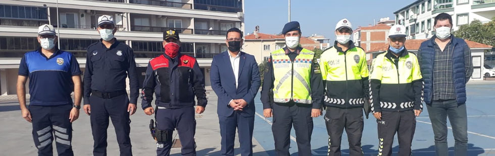 Akhisar’da taşıma servisleri ve sürücüleri denetlendi