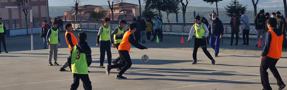 Sınıflar arası maçlar nefes kesti