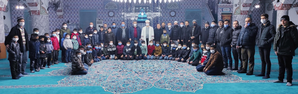 Dağdere Yeni Camii’de gençlik buluşması düzenlendi