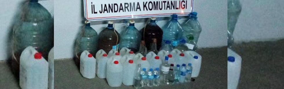 Akhisar'da 160 litre sahte içki ele geçirildi