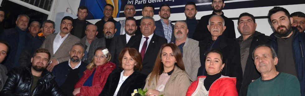 İyi Parti Akhisar ilçe teşkilatı yeni yönetimi belli oldu