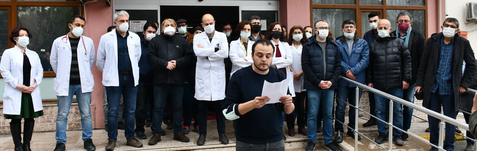 Ankara’da doktora yapılan saldırı Akhisar’da protesto edildi