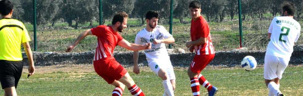 Medar Gençler Birliği, Süleymanlı Belediyespor'u 1-0 mağlup etti