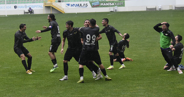 Akhisarspor 89’da güldü! 1-0