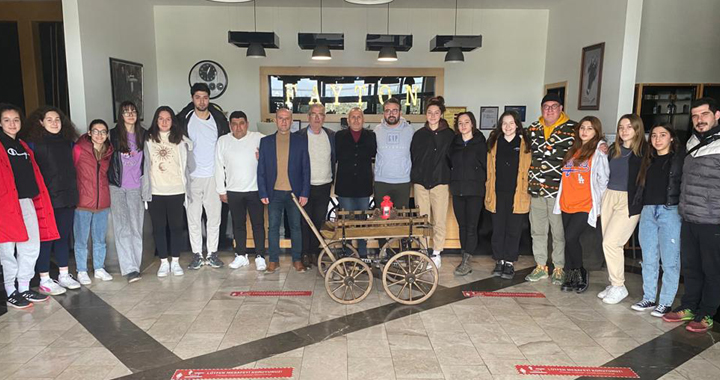 Fayton Otel şampiyonları ağırladı